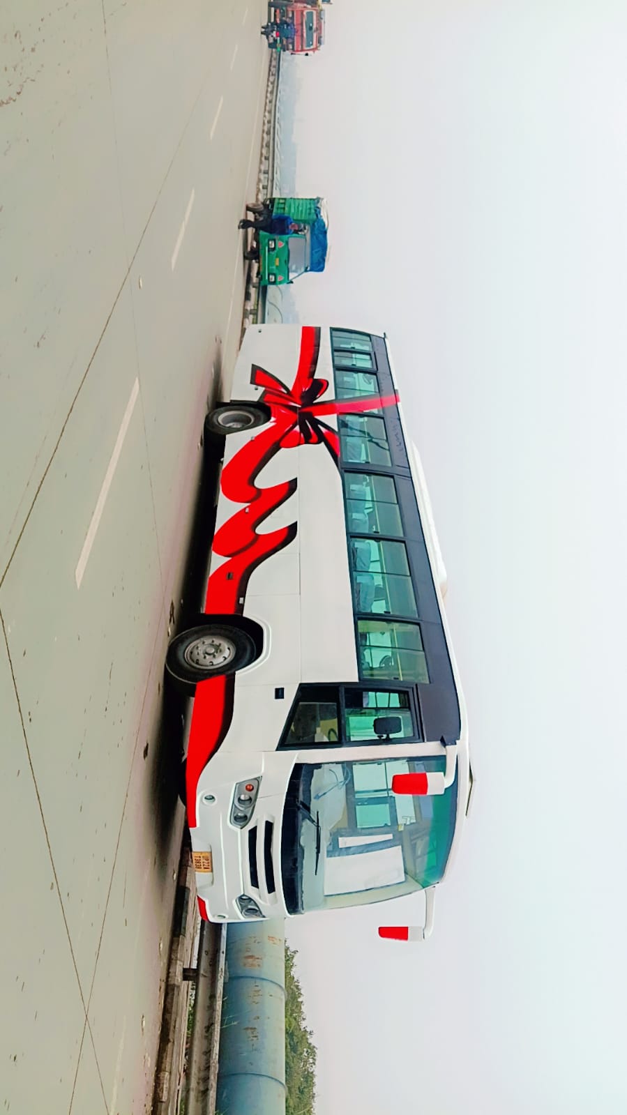 Wedding Bus